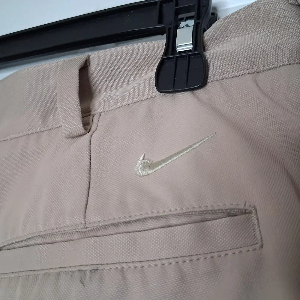 Nike Golf Dry Fit Pleated Front Shorts Mens 36 Tan Khaki Performance Swoosh Logo